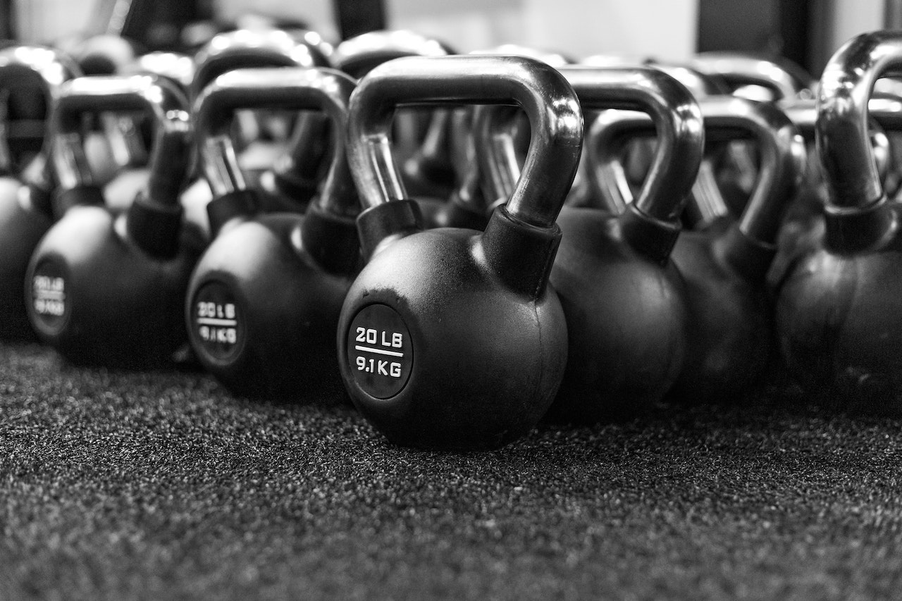 Kettlebells, a Very Good Training Equipment, Do Not Miss It!