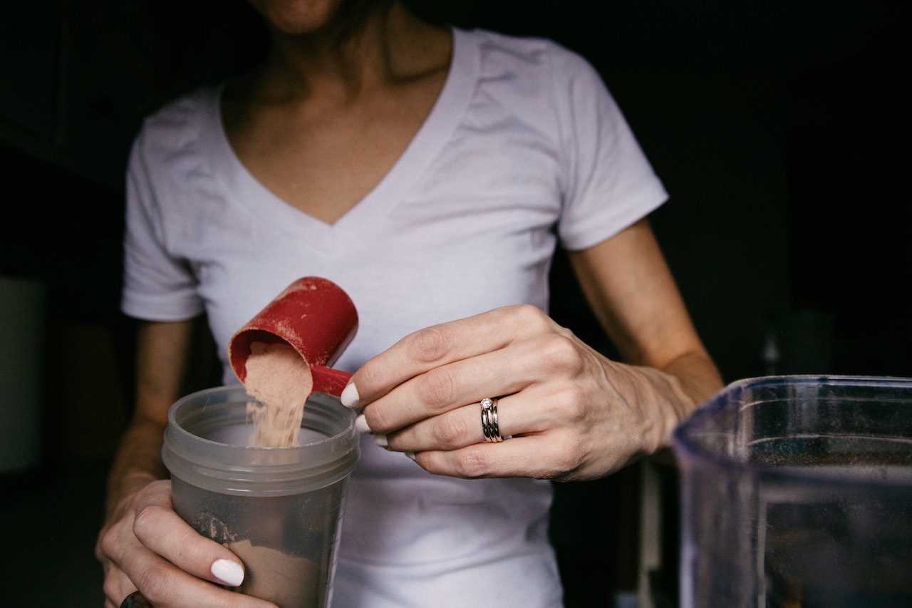 What Happens To People Who Only Take Protein Powder And Don't Work Out?