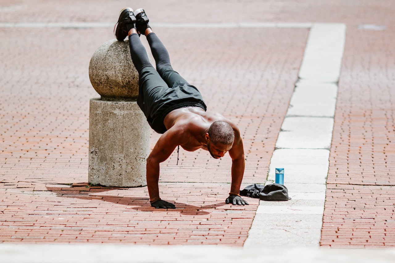 Try These Freehand Leg Workouts Without Gym Equipment And Still Get Those Leg Muscles Burning